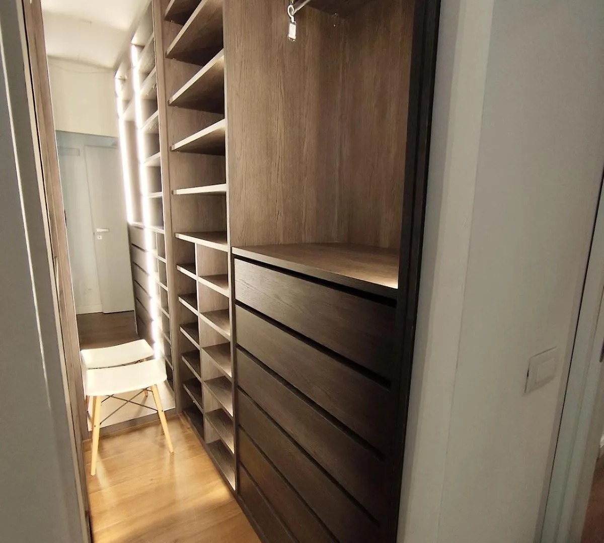 Apartment Ferienwohnung Big Luxury - California M4 Mailand